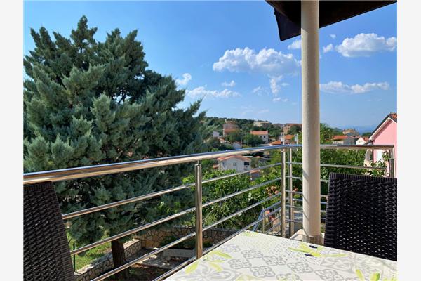 Apartment A2, for 8 persons