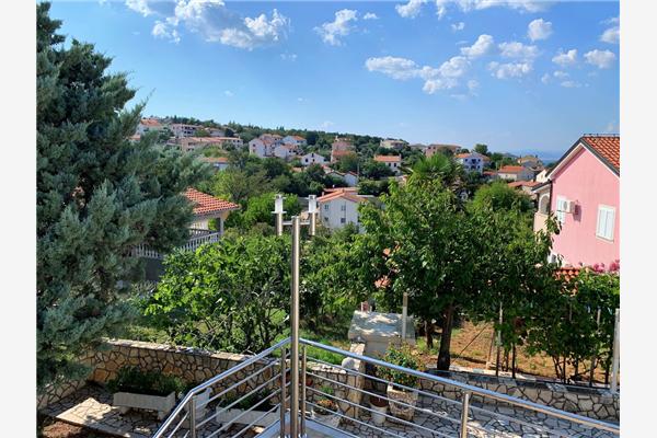 Apartment A2, for 8 persons