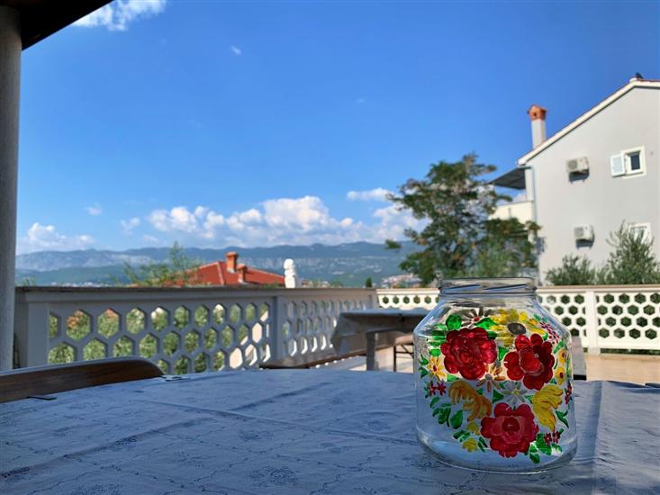 Apartment A2, for 8 persons