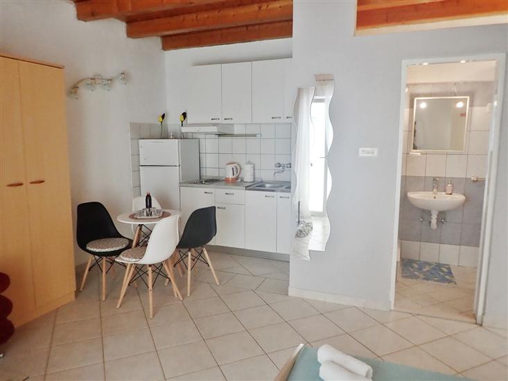 Apartment A2, for 3 persons