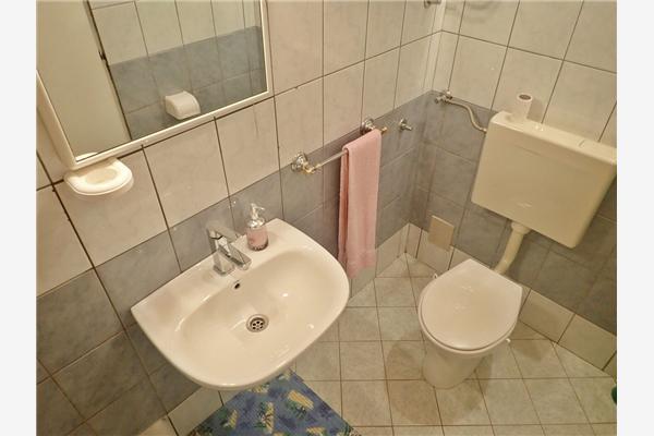 Apartment A2, for 3 persons