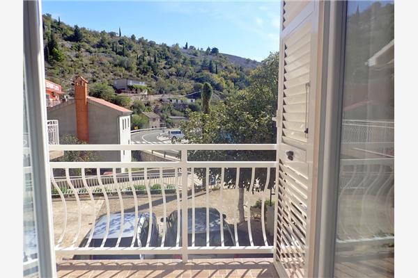 Apartment A2, for 3 persons