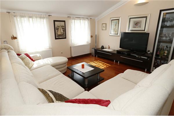 Apartment A2, for 6 persons