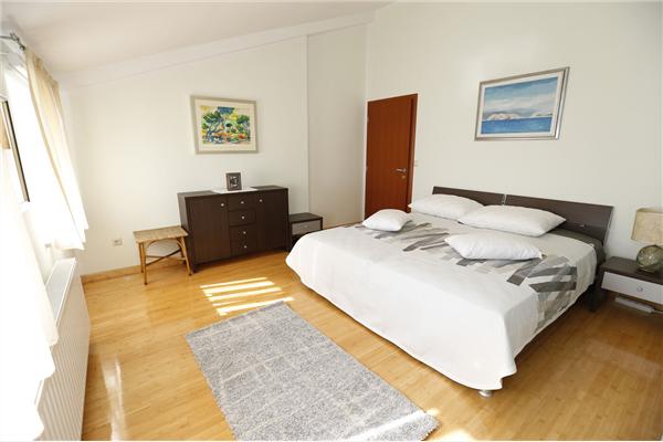 Apartment A2, for 6 persons