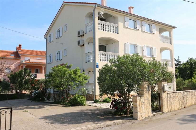 Apartments Žnidarec