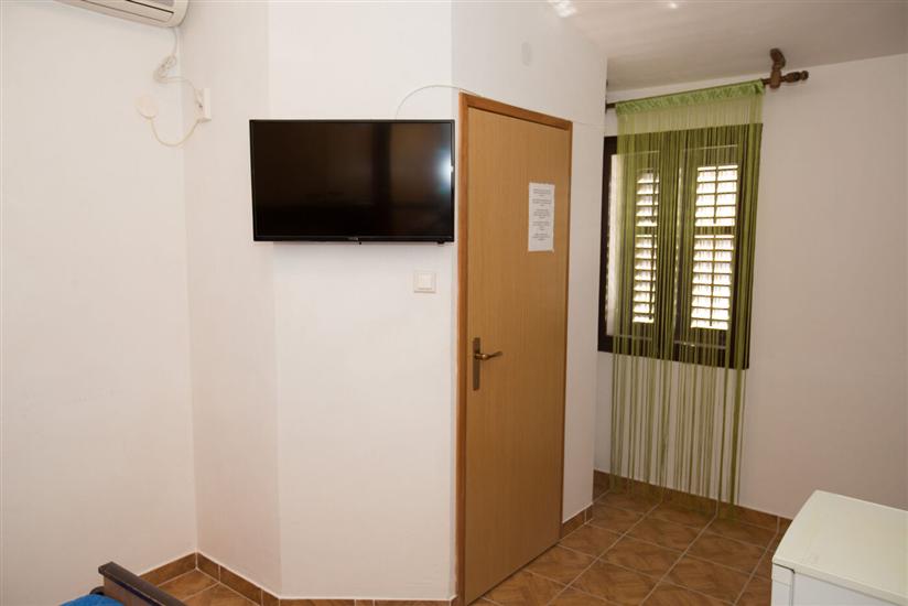 Room S2, for 2 persons