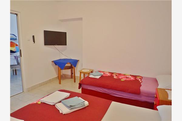 Apartment A1, for 3 persons