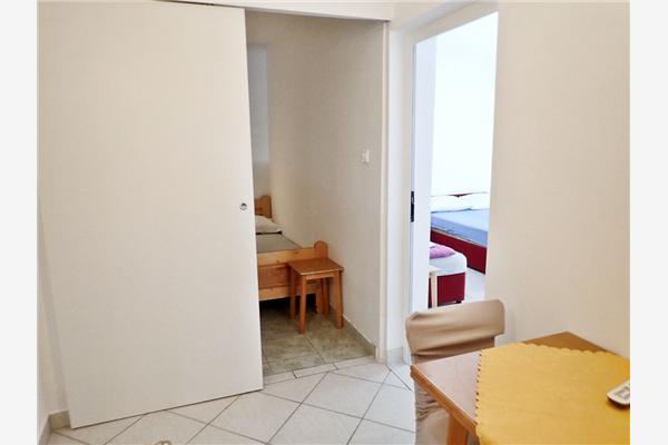 Apartment A2, for 5 persons