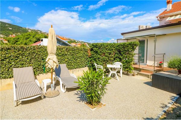 Apartment A1, for 2 persons