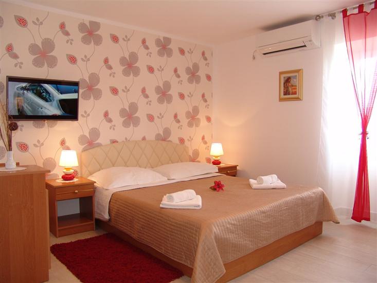 Apartment A2, for 3 persons