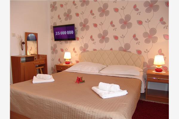 Apartment A2, for 3 persons