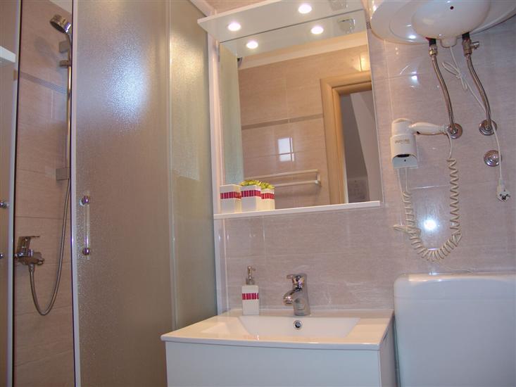 Apartment A2, for 3 persons