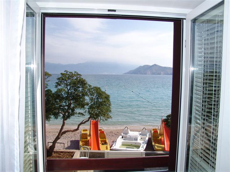 Apartment A2, for 3 persons