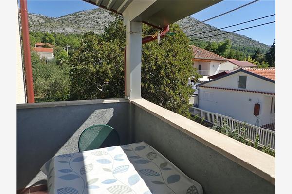 Apartment A4, for 6 persons