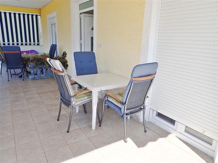 Apartment A5, for 3 persons