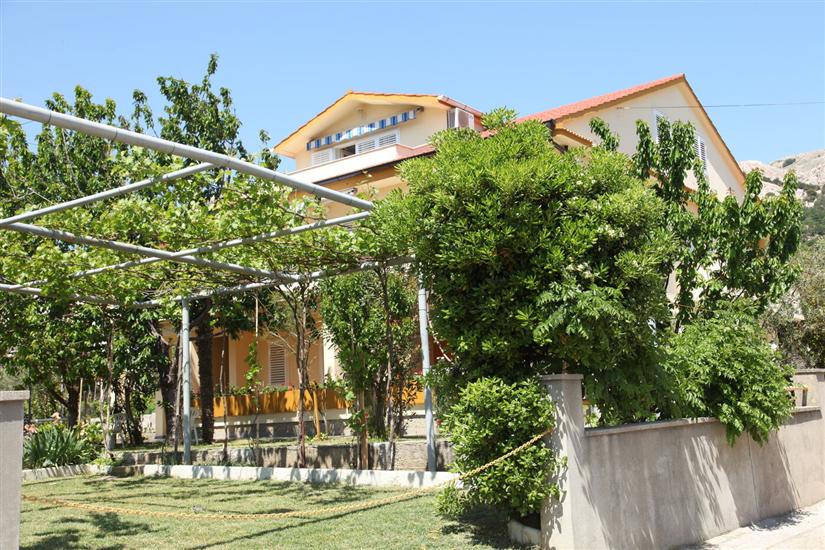 Apartmaji in Soba Jagoda