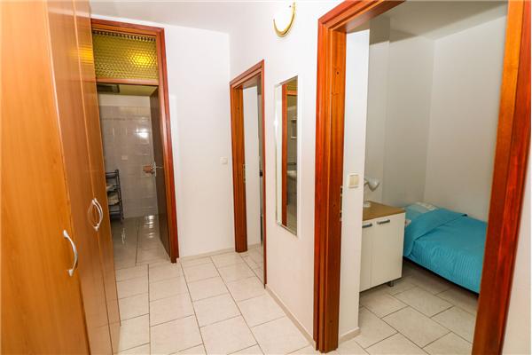 Apartment A1, for 3 persons