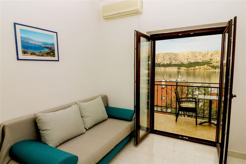 Apartment A2, for 3 persons