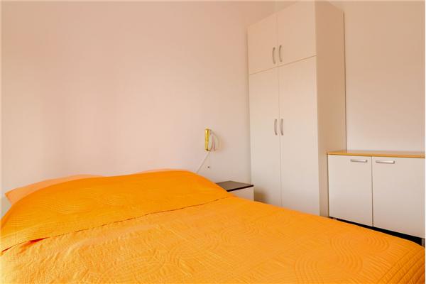 Apartment A2, for 3 persons