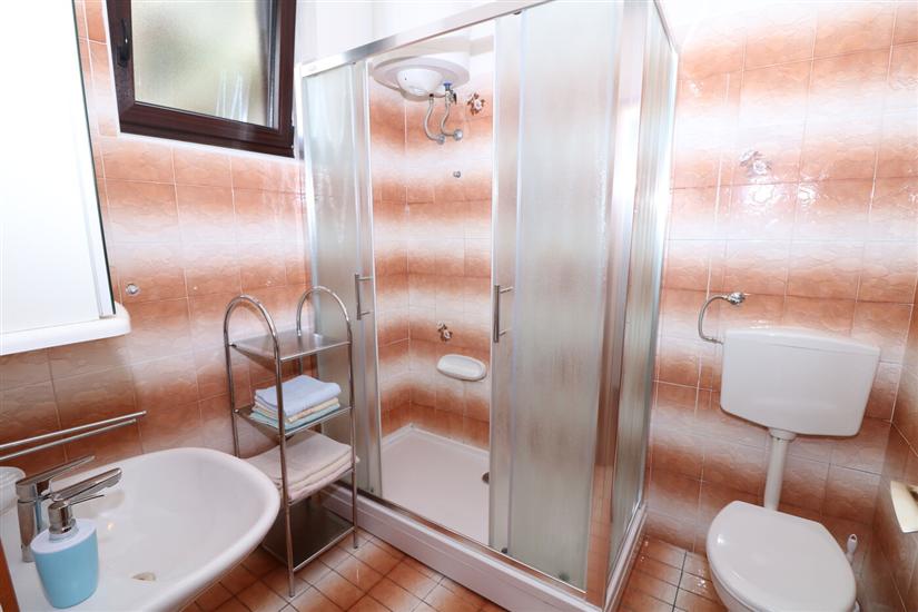 Apartment A2, for 3 persons