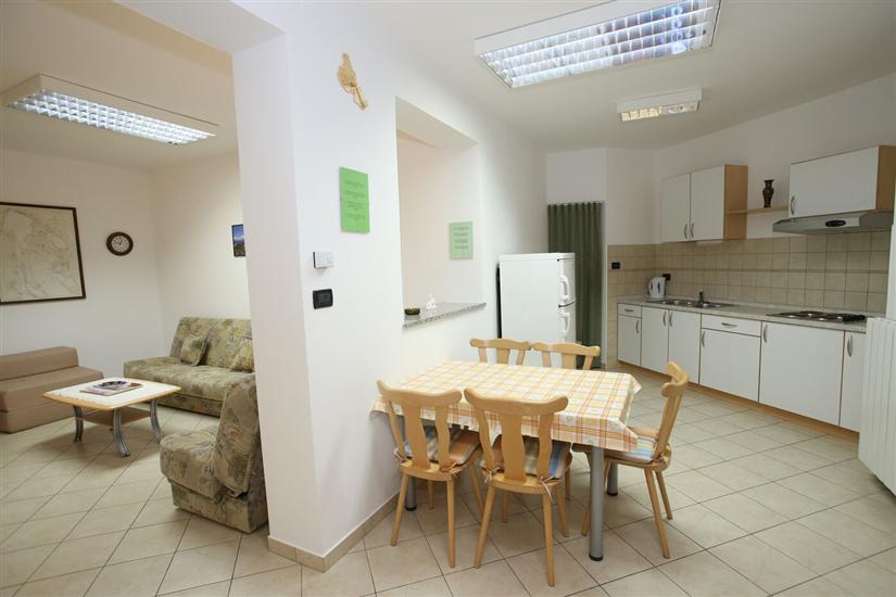 Apartment A1, for 5 persons