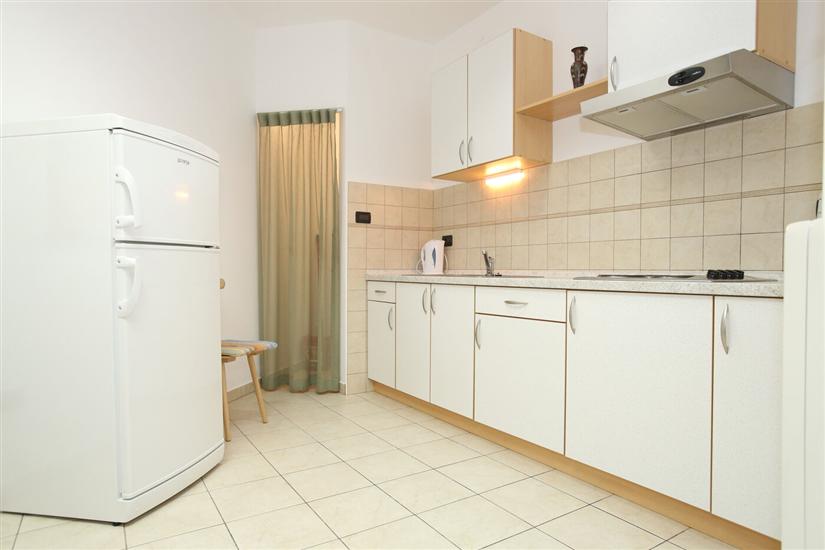 Apartment A1, for 5 persons