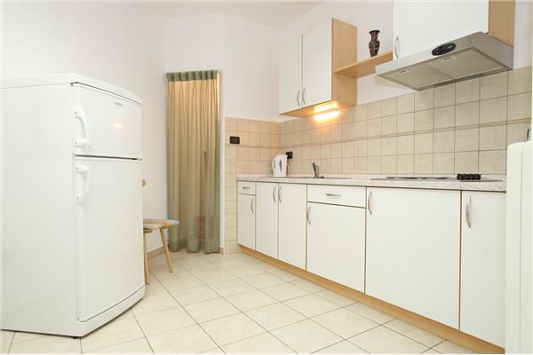 Apartment A1, for 5 persons