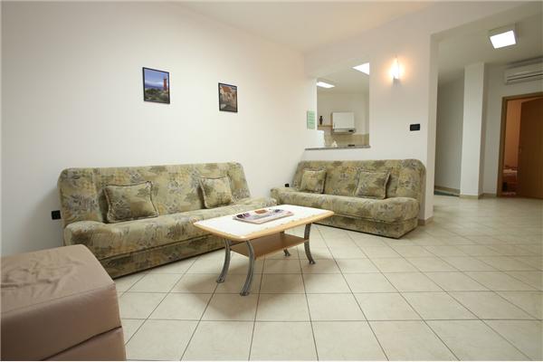 Apartment A1, for 5 persons
