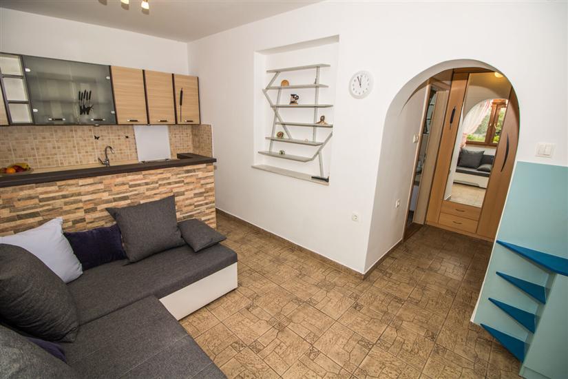 Apartment A1, for 3 persons