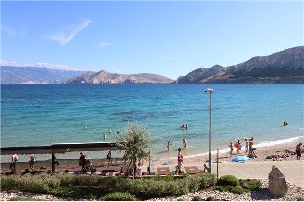 Apartment A1, for 5 persons