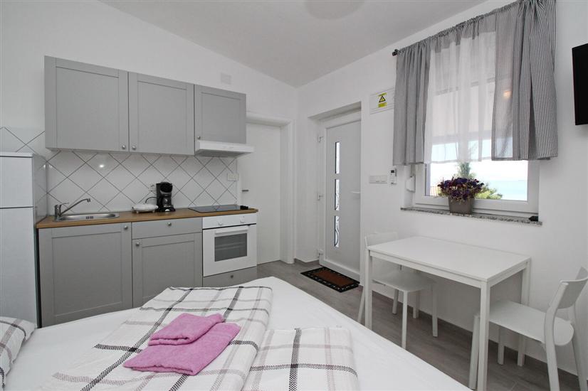 Apartment A5, for 2 persons