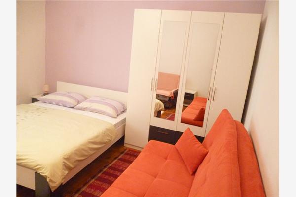 Apartment A2, for 6 persons