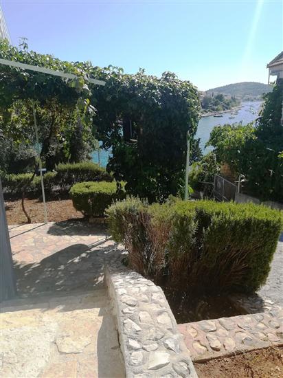 Apartment Seafront Apartments