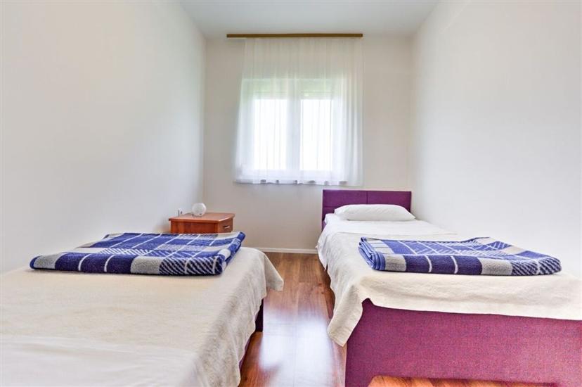 Apartment A5, for 4 persons