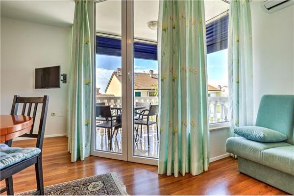 Apartment A2, for 4 persons