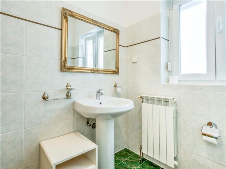 Apartment A4, for 4 persons