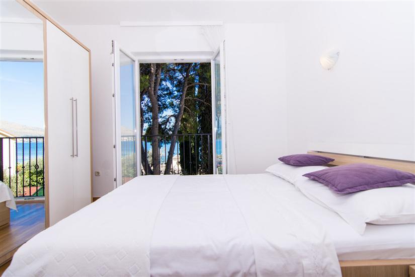 Apartment A1, for 8 persons