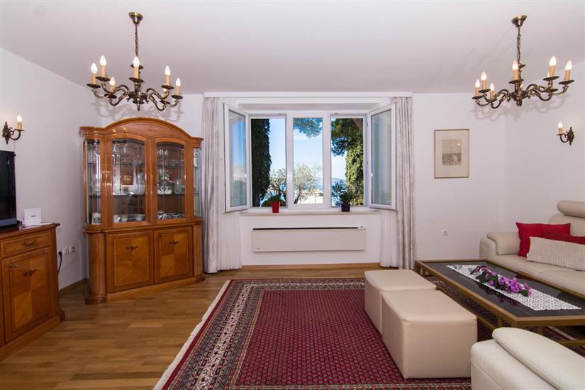 Apartment A1, for 8 persons