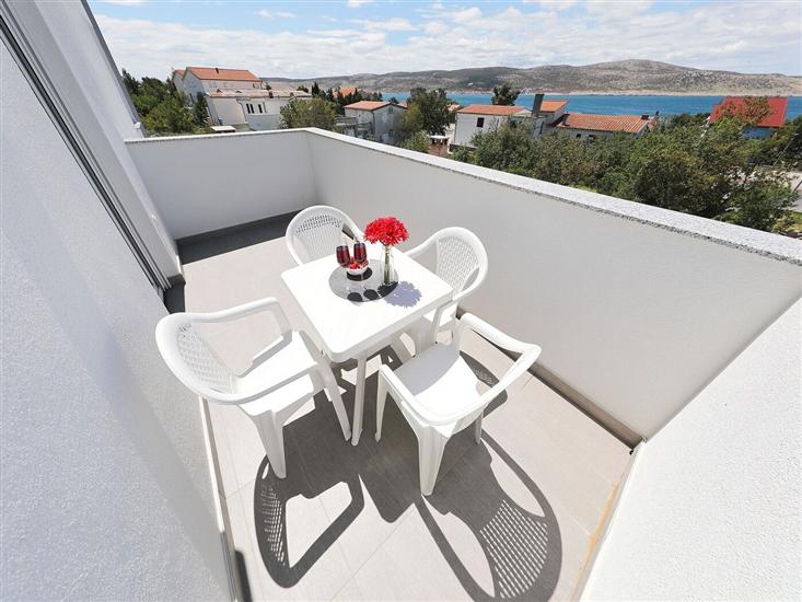 Апартаменты A4, для 6 лиц