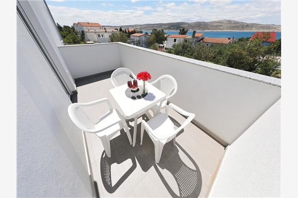 Апартаменты A4, для 6 лиц