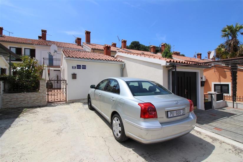 Apartment Stefani blizu mora