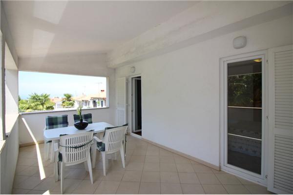 Apartment A1, for 5 persons