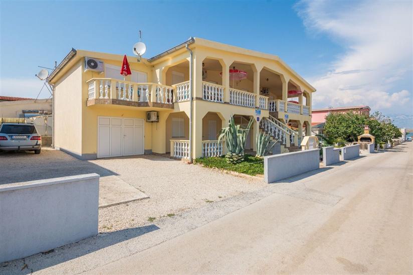 Apartmaji Delic Pejic