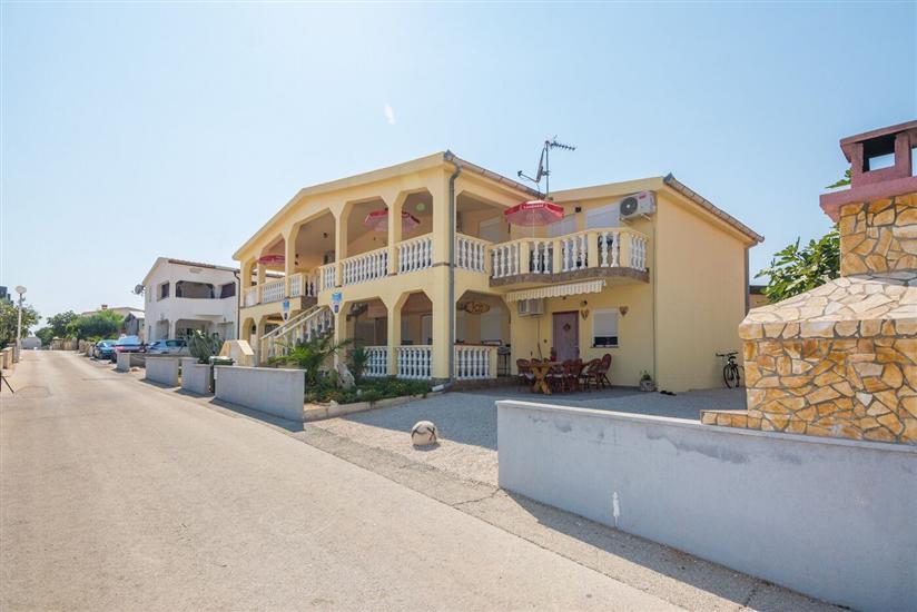 Apartmaji Delic Pejic