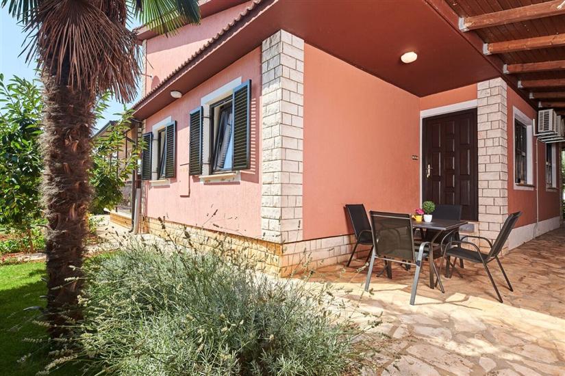 Apartment SOLE ZAMBRATIJA