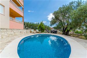 Apartment - Okrug Gornji (Ciovo)