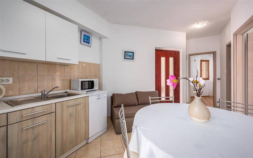 Apartment A6, for 4 persons