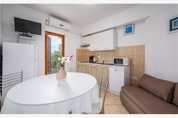 Apartment A6, for 4 persons