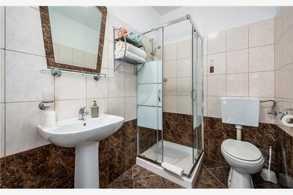 Apartment A6, for 4 persons