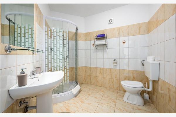 Apartment A7, for 3 persons